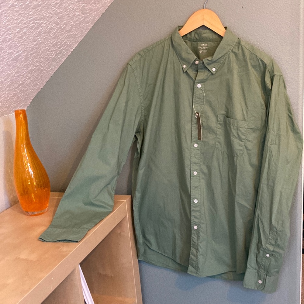 J. Crew Men’s XL 100% cotton Light Weight Shirt